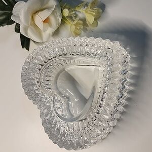 Heart-Shaped Crystal Trinket Box